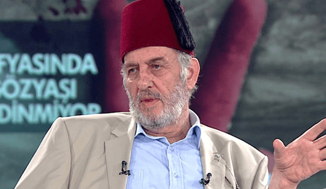 Kadir Mısıroğlu'na Atatürk'e hakaretten soruşturma açıldı