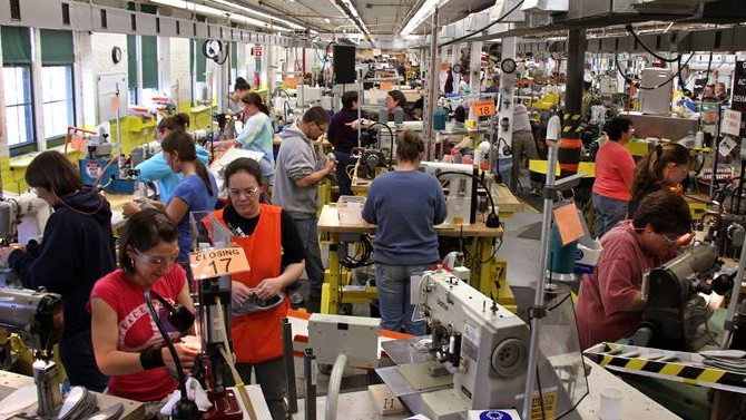 ABD'de fabrika siparişleri beklentiyi aştı