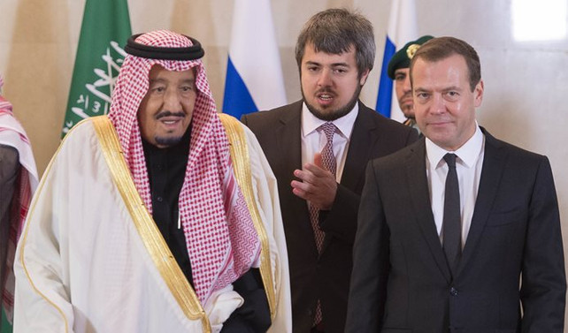 Kral Selman, Medvedev ile görüştü