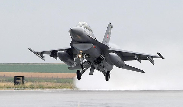 Zap ve Yüksekova'ya hava harekatı