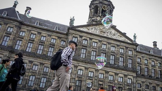Hollanda'da 208 gündür hükümetsiz