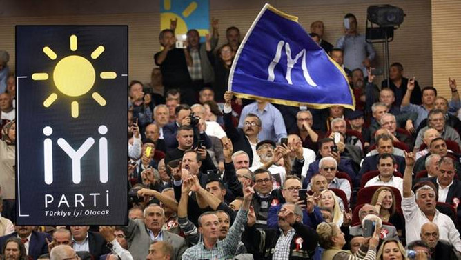 İYİ Parti'nin 6 il başkanı belli oldu