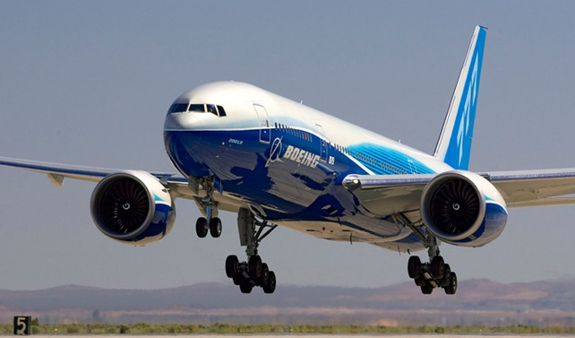 Airbus ve Boeing, Dubai'ye 30 milyar dolarlık uçak satmayı hedefliyor