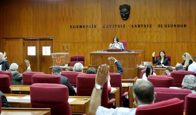 KKTC erken seçime gidiyor