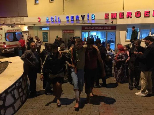 Antalya'da hortum: 18 yaralı
