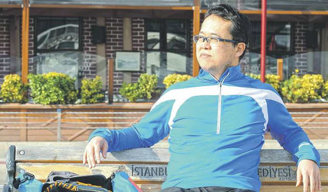 İstanbul'da beyzbol tutkunu bir Japon