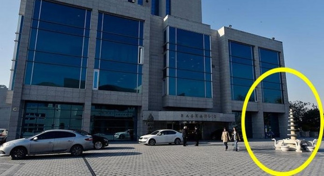 Ankara Büyükşehir Belediyesi önündeki fıskiye kaldırıldı