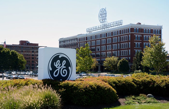 Moody's, General Electric'in notunu düşürdü