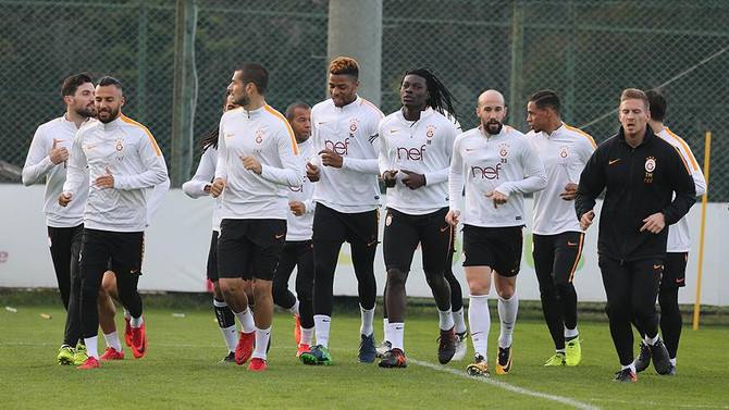 Lider Galatasaray kritik sınavda
