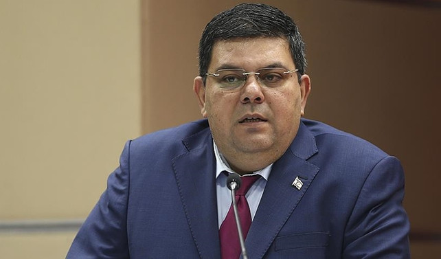 KKTC Milli Eğitim Bakanı istifasını açıkladı