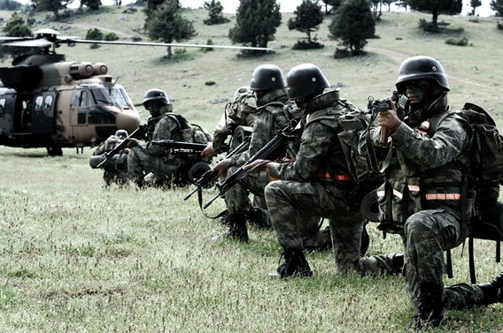 Ağrı'da saldırıda kullanılacağı istihbaratı alınan bomba yüklü araç patlatıldı
