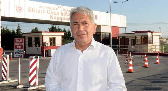 Gazeteci Oğuz Güven'e 3 yıl 1 ay hapis cezası