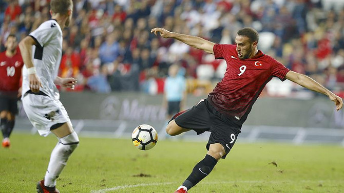 Türkiye FIFA'da 9 basamak geriledi