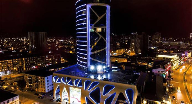 Batum'da otel yangını: 12 ölü