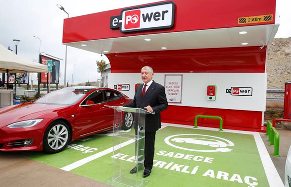 PO'dan elektrikli araç için ilk şarj noktası!