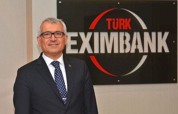 Türk Eximbank Genel Müdürü'ne yılın bürokratı ödülü
