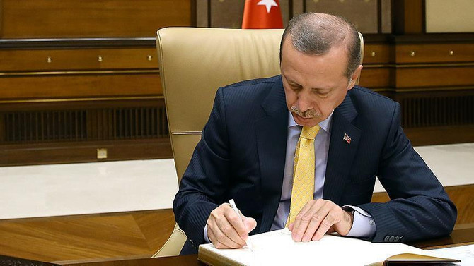 6 üniversitenin rektörü değişti