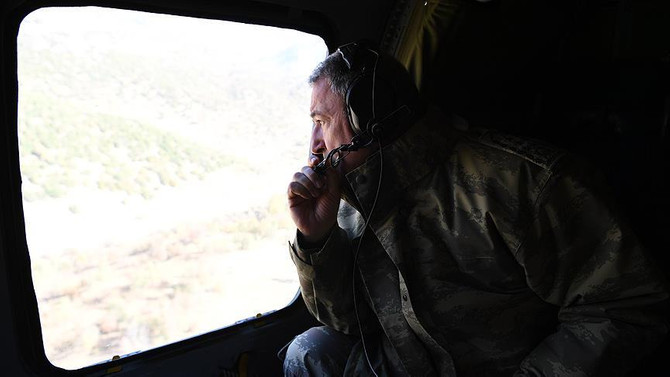Org. Akar Hakkari'de denetlemelerde bulundu