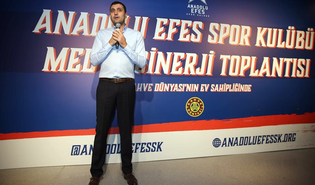 Anadolu Efes sponsor bulamazsa, yola düşük bütçeyle devam edecek