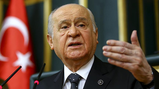 Bahçeli'den 'yabancı oyuncu sınırlaması' yorumu
