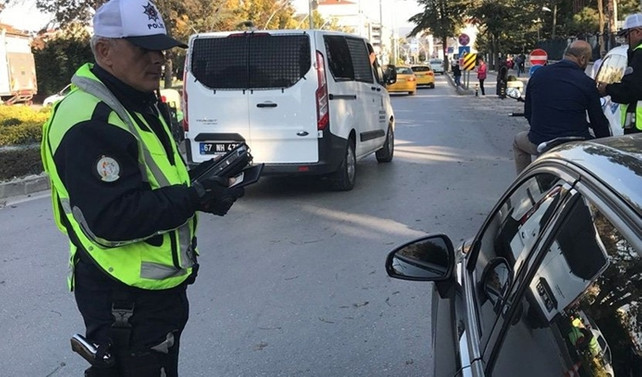 Cumhurbaşkanı Erdoğan, cam filmi yasağı için devreye girdi