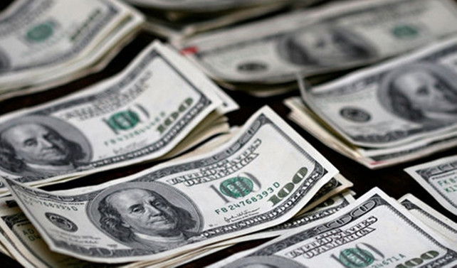 Yabancı, 217 milyon dolarlık hisse aldı