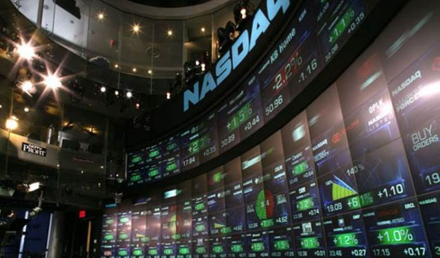 New York borsası sert düşüşle açıldı