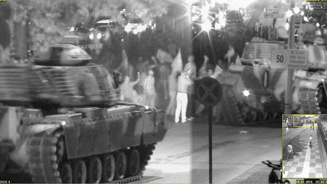 52 tankçı askere 52'şer kez ağırlaştırılmış müebbet istemi