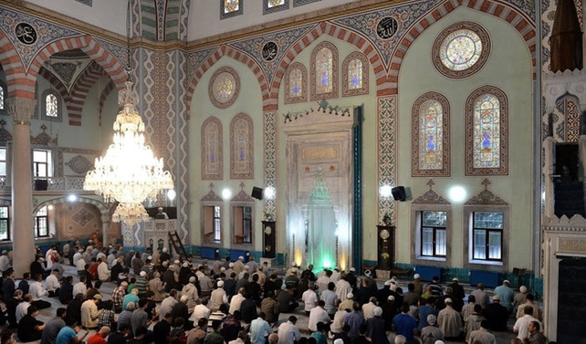 Fransa'da mahkeme cami kapattırdı