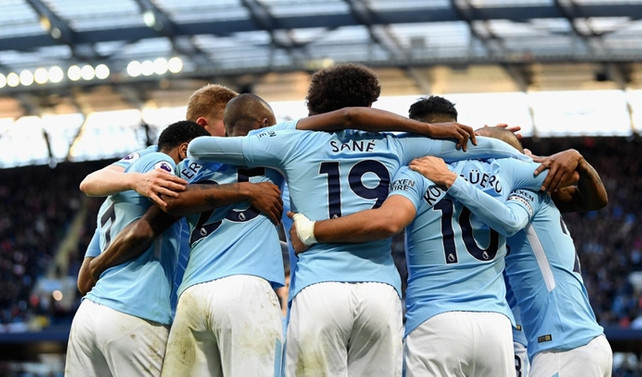 Manchester City kazanmaya devam ediyor