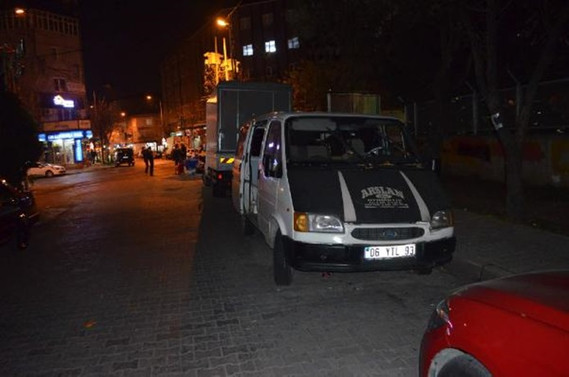 İstanbul'da bir bombalı araç daha yakalandı