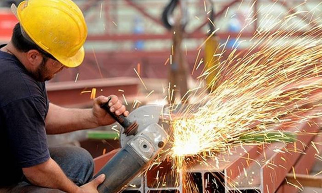 Bakandan taşeron açıklaması