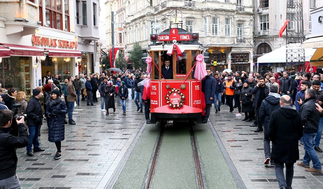 Nostaljik Tramvay tekrar hizmete girdi