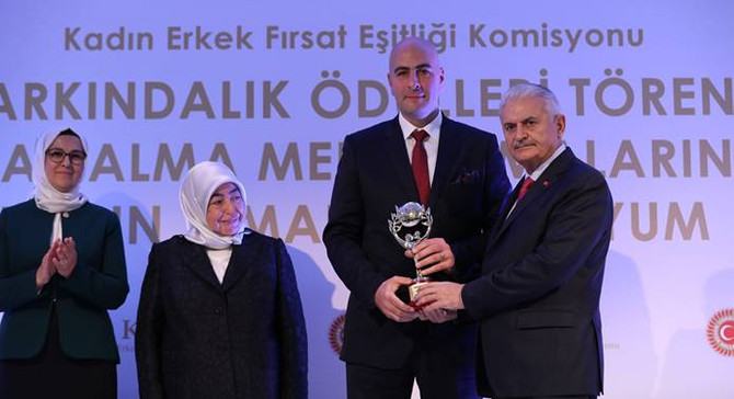 Kadına yönelik çalışmaları ödüllendirildi