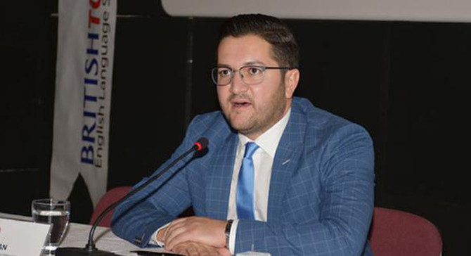 Eski Almanya milletvekili, Çavuşoğlu'nun danışmanı oldu