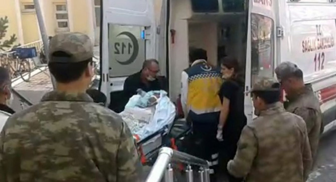 45 asker metan gazından zehirlendi