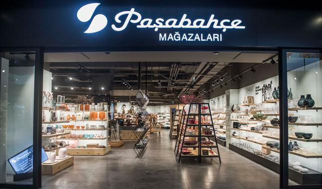 Paşabahçe'nin en yeni mağazası Marmara Forum'da açıldı
