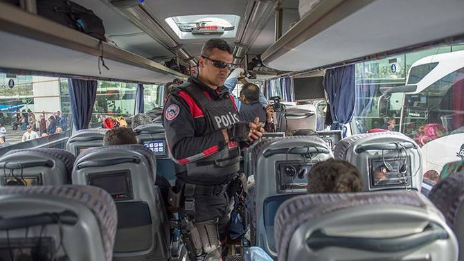 Şanlıurfa'da Suriyelilere 'yol izin belgesi' şartı