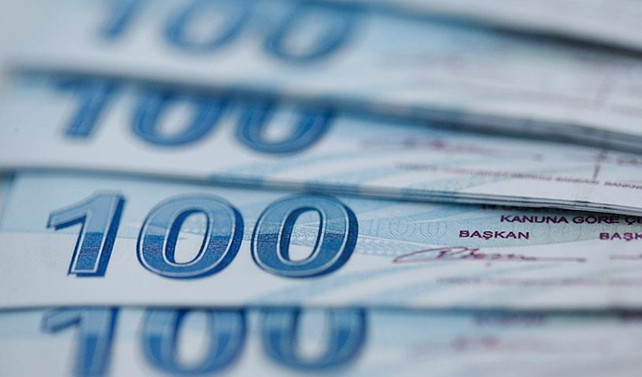 Hazine nakit dengesi 5.7 milyon lira fazla verdi