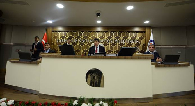 Antalya'ya 76 milyon lira borç yetkisi