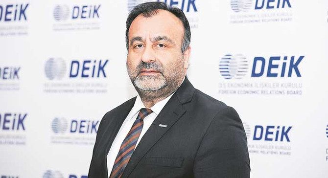 'İran'a yatırım ve ticarette Türkiye'nin şansı daha büyük'