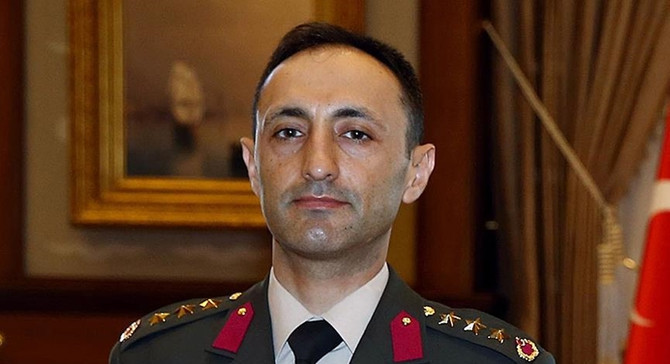 Eski Cumhurbaşkanlığı Başyaveri tutuklandı