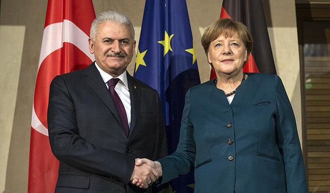 Başbakan Yıldırım, Merkel'le görüştü