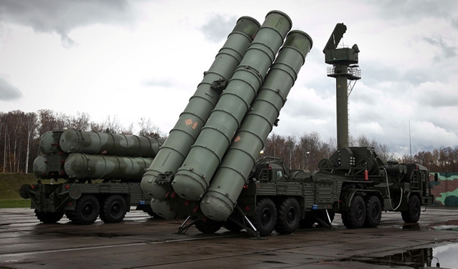 S-400 için Rusya'yla görüşülüyor