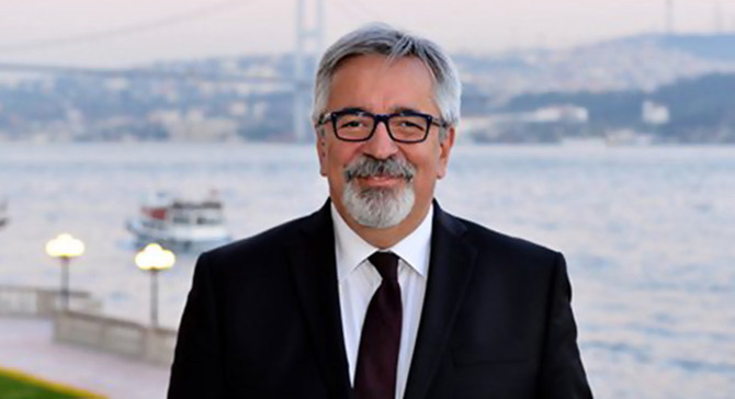Sabancı Holding'de bayrak değişimi