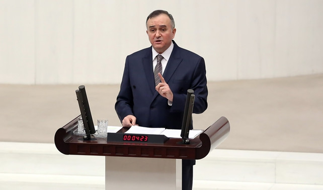 'FETÖ'yle mücadelede mağduriyetler giderilmeli'