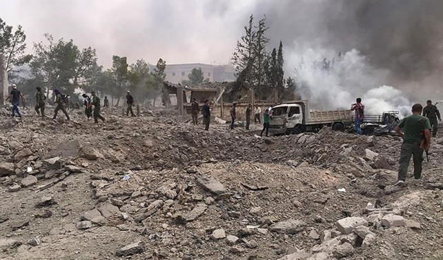 El Bab'da bombalı saldırı: 60 ölü