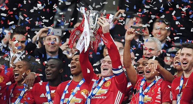 İngiltere Lig Kupası Manchester United'ın