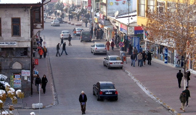 Bu kentte iş var işçi yok