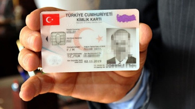 AYM'den önemli yeni kimlik kartı kararı